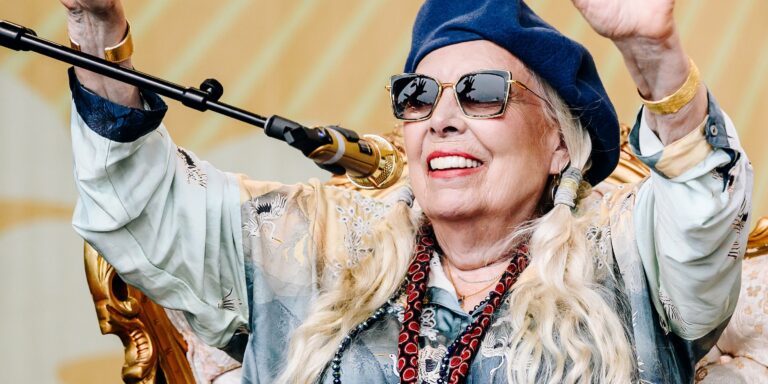 Joni Mitchell Announces Joni Jam Concerts at the Hollywood Bowl
