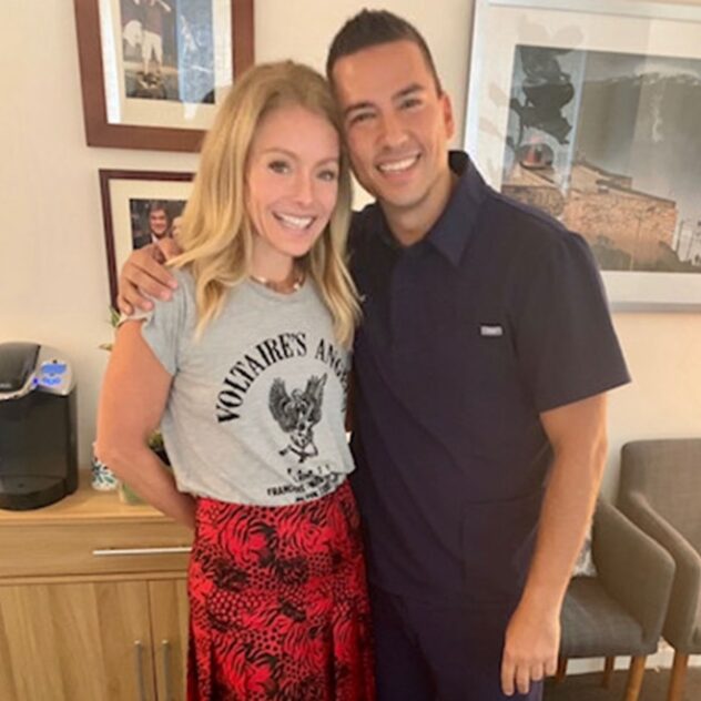 Kelly Ripa's Nutritionist Breaks Down What She Eats in a Typical Day