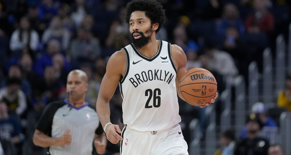 Lakers Among Frontrunners To Sign Spencer Dinwiddie