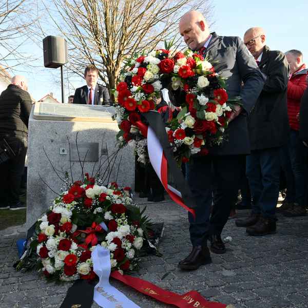 Manchesterplatz memorial service
