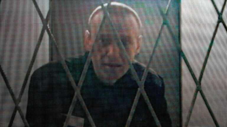 Navalny spokesperson says his body was handed to his mother
