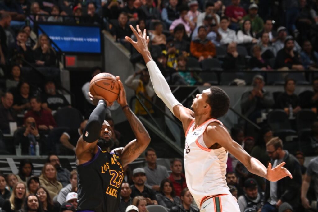 Open Thread: Spurs watch party this Friday at The Rock at La Cantera