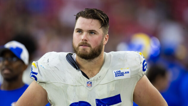 Rams C Coleman Shelton Exercised Player Option, Is Set For Free Agency