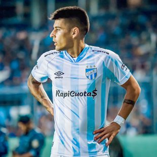 Revolution submit formal offer for Argentine winger Joaquín Pereyra