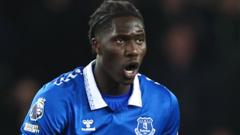 'Speedier verdict needed' - Everton out of drop zone with Palace draw