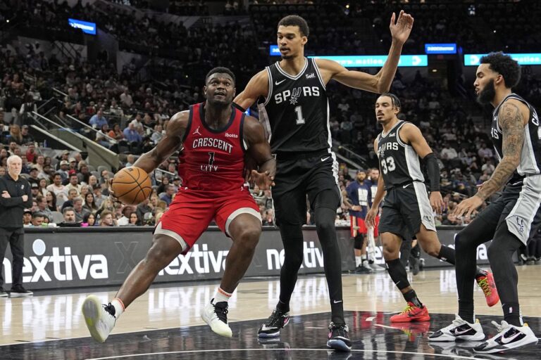 Spurs can’t overcome Zion Williamson’s big night in last-second loss