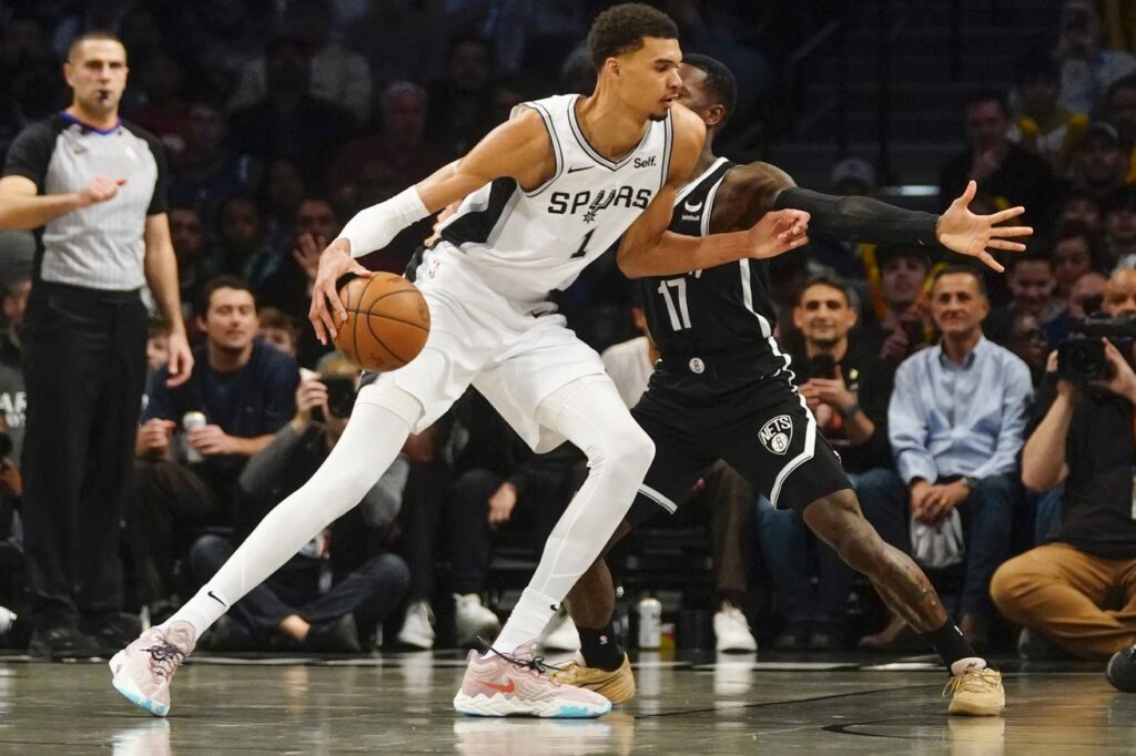 The best plays from the Spurs’ loss to the Nets