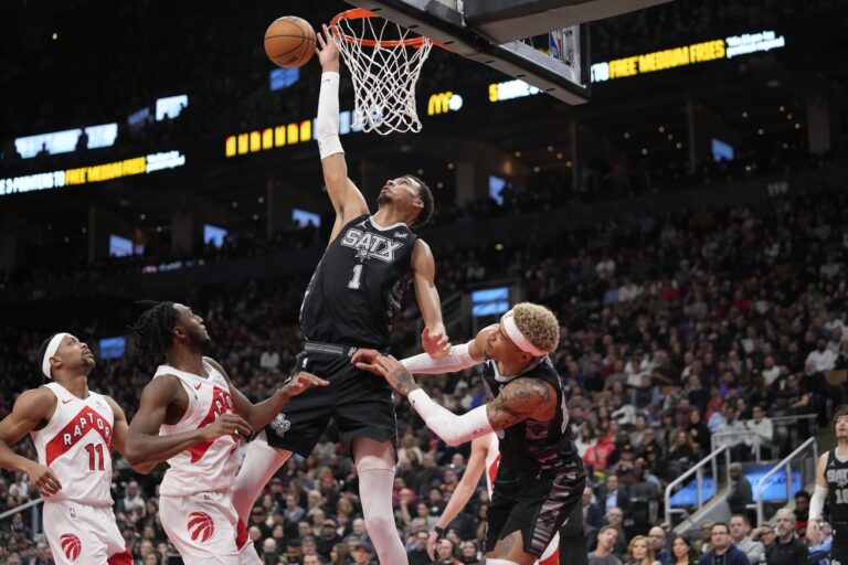 Victor Wembanyama has a triple-double with blocks as Spurs rout Raptors