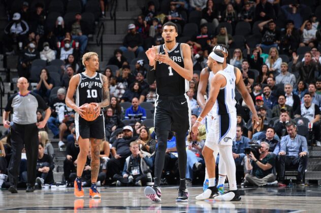 Victor Wembanyama secures his first Rookie of the Month award