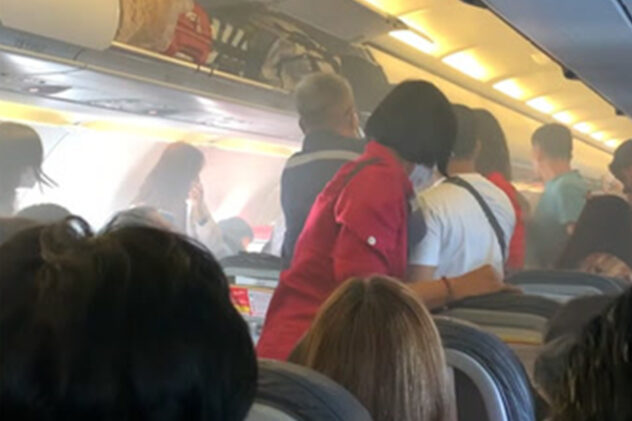 Video shows the moment smoke fills up plane cabin after power bank explodes