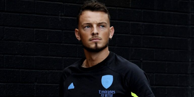 Add to favourites: Ben White