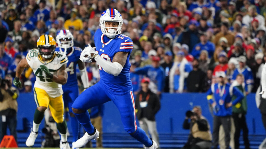 AFC Notes: Treylon Burks, Gabriel Davis, Dalton Schultz, Jaguars, Texans, Titans