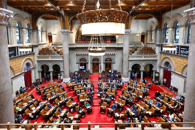 Albany progressives look to chase out more New Yorkers with yet more tax hikes