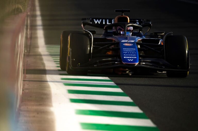 Albon: Williams “can’t access” full potential of 2024 F1 car