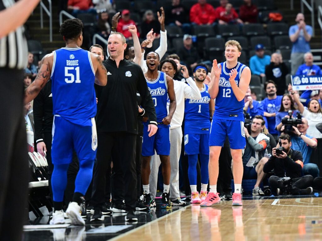 Big 12 Boots on the Ground, Cinderella Candidates, and the Impressive Ivy League With Kevin Connors