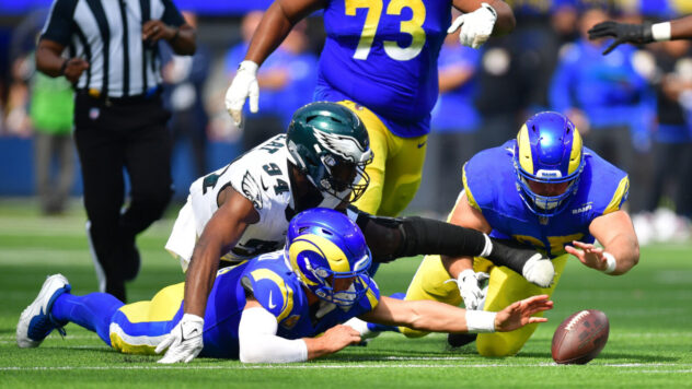Chicago Bears Sign Former Rams Center Coleman Shelton