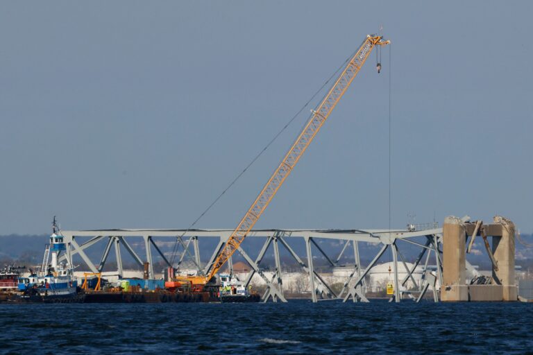 Crews carefully prepare to remove first piece of twisted steel from collapsed Baltimore bridge