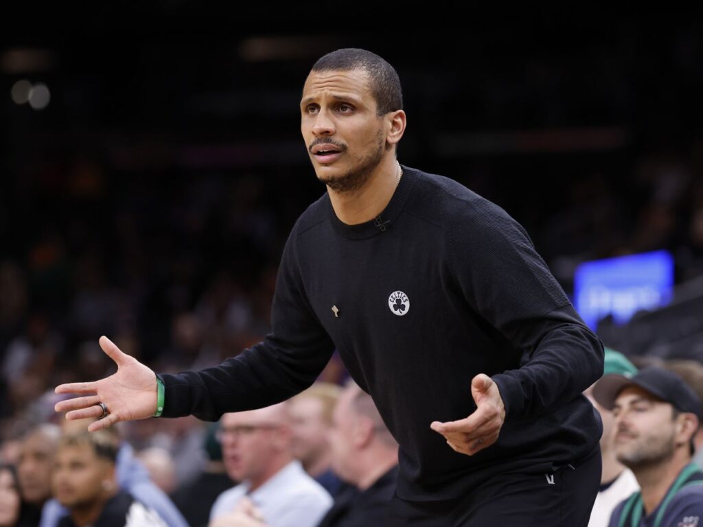 Is Joe Mazzulla Underrated? Plus, the Red Sox Rotation Is Set.