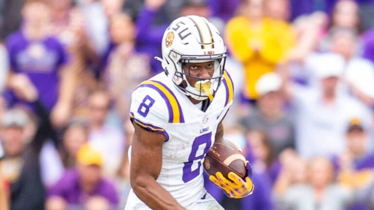 Jacksonville Jaguars Meet With Star Playmaking Wide Receiver