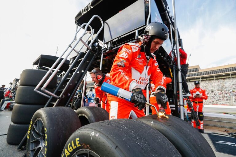 Keselowski: "There was a lot of discipline required" due to tire wear