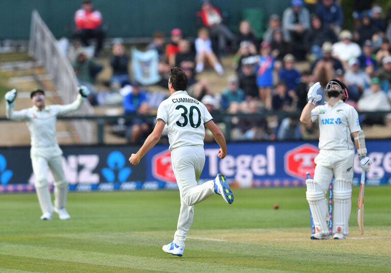 Latham and Henry lead New Zealand's fightback in tense battle