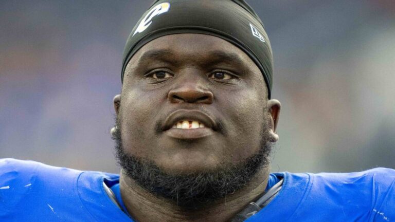Los Angeles Rams Re Sign Star Offensive Lineman To Huge, Multi Year Deal