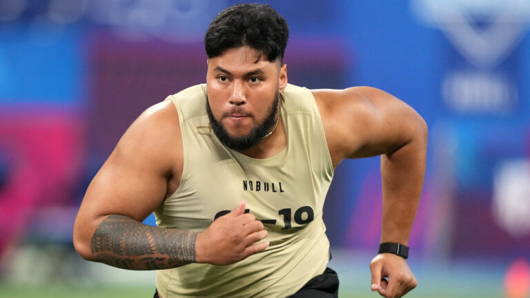 Los Angeles Rams reportedly had a private meeting with a potential top-10 player in NFL Draft