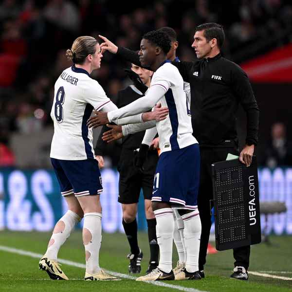 Mainoo makes his England debut