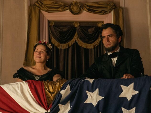 ‘Manhunt’ and Apple TV+’s Historical Fiction Niche. Plus, ‘The Bear’ News.