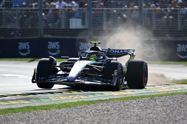 Mercedes' F1 set-up changes "massively backfired" - Wolff