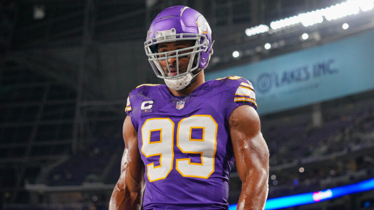 NFL Insider: Los Angeles Rams Ideal Landing Spot for Free Agent Edge Rusher, Predicts ‘Fireworks’