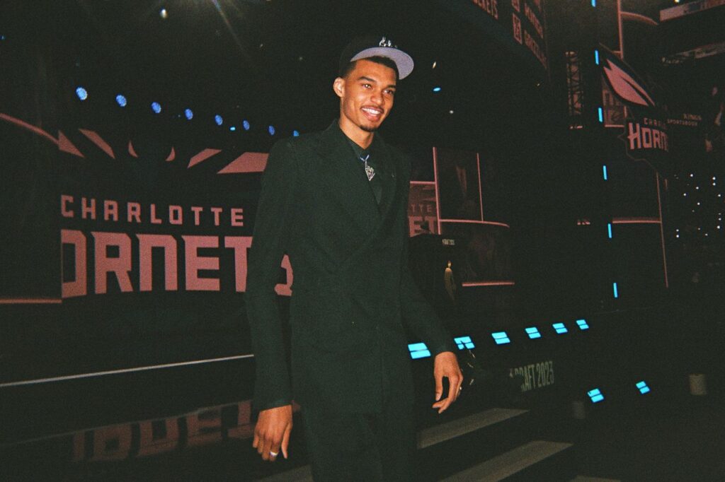 Open Thread: Spurs relaunch “Building Dreams” series with 2023 season episode