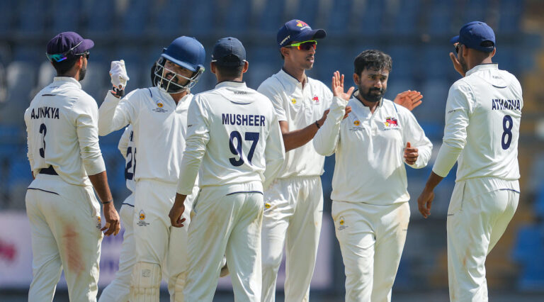 'Our mentality is that we can win from any situation' - Mumbai players celebrate 42nd Ranji triumph