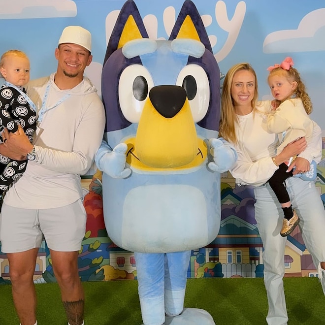 Patrick Mahomes and Brittany Mahomes Bring Their Kids to Meet Bluey