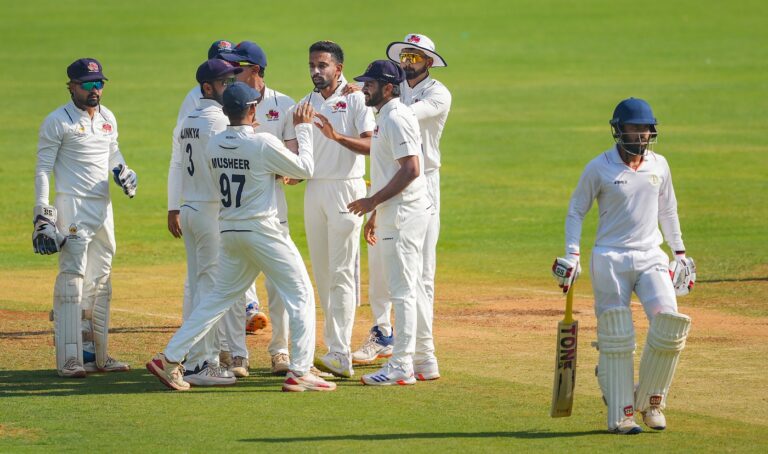Rahane, Musheer build Mumbai's lead after bowlers decimate Vidarbha