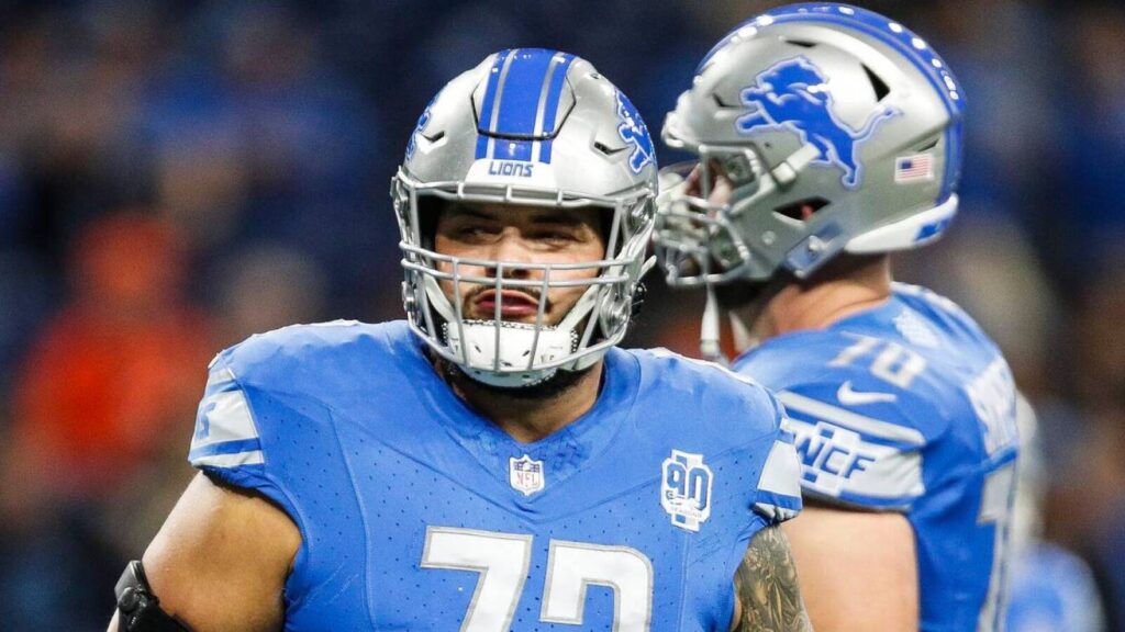 Rams sign former Pro Bowl G to three-year deal