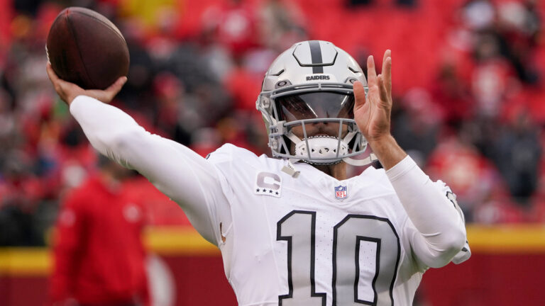 Rams Sign QB Jimmy Garoppolo to One-Year Deal