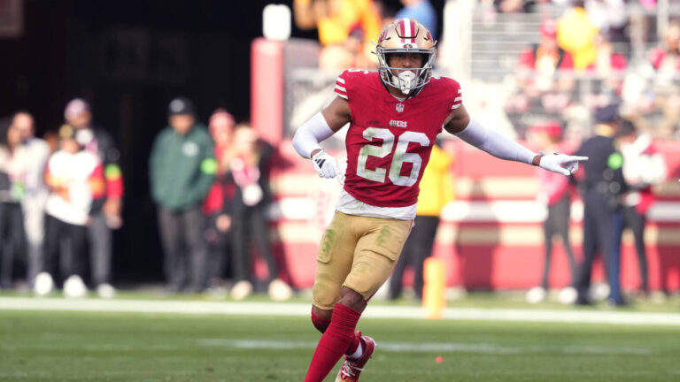 Report: Jets Sign Former Ulbrich Pupil in CB Isaiah Oliver