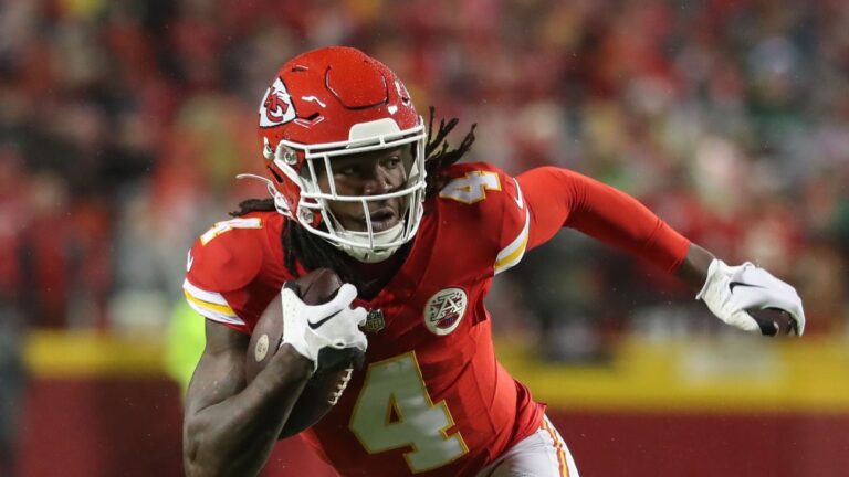 Report: Police seek Chiefs star Rice over accident