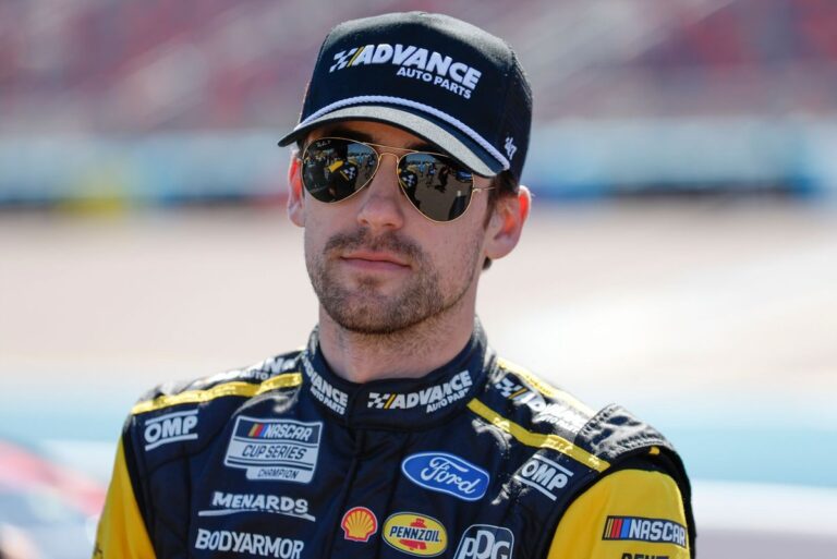Ryan Blaney leads NASCAR Cup Series practice at Bristol