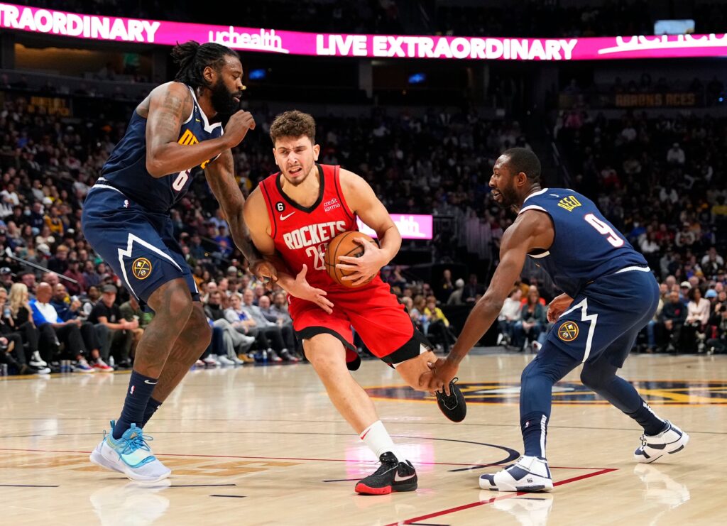 Sengun sets career mark with 45 points as Rockets down Spurs 114-101