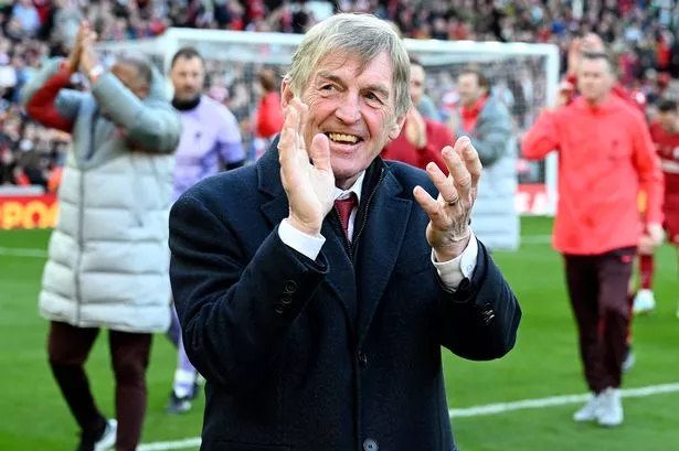 Sir Kenny Dalglish sends next Liverpool manager message amid Xabi Alonso hint