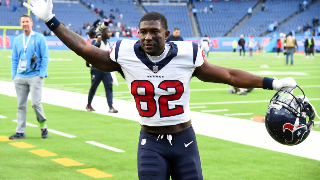 Texans Re-Sign Former Steelers Wide Receiver