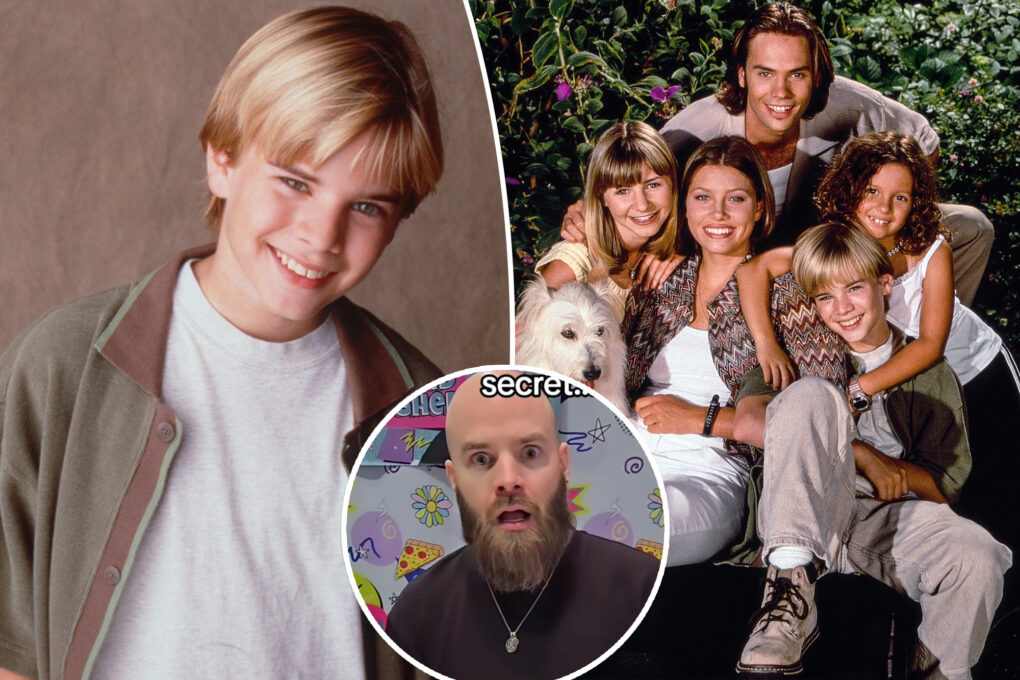 This ‘7th Heaven’ star shocked fans with a brand-new look during cast reunion at 90’s Con