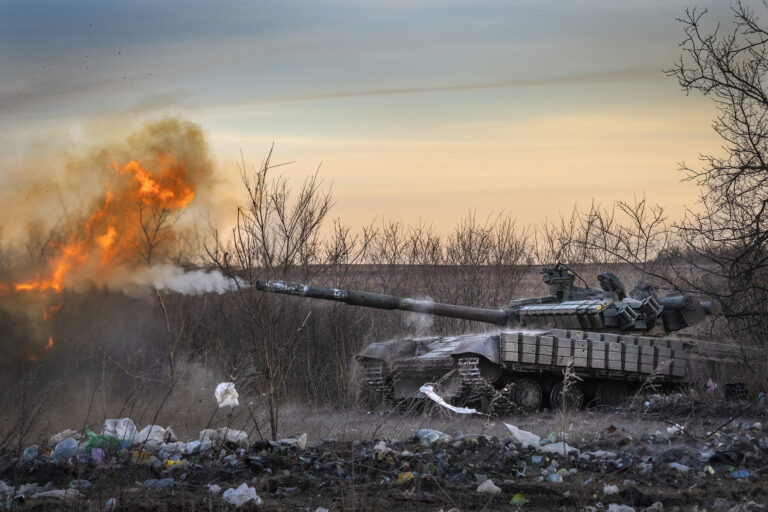 Ukraine-aid debate can be solved with commonsense approach of giving the country loans instead