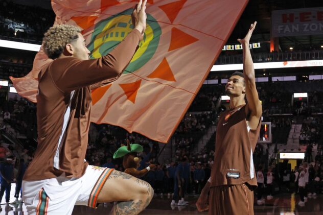 Victor Wembanyama and Jeremy Sochan can be league’s best defensive duo