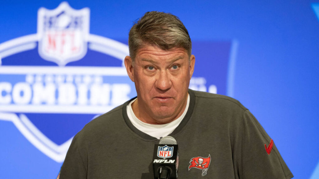 VIDEO: Jason Licht Pulls Up Receipts On SI Reporter