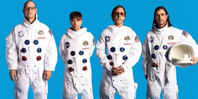 Weezer to Play the Blue Album in Full on 30th Anniversary Tour