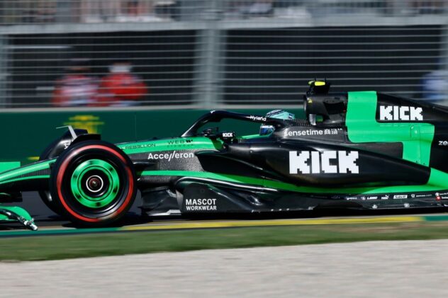 Zhou set for F1 Australian GP pitlane start after damaging front wing