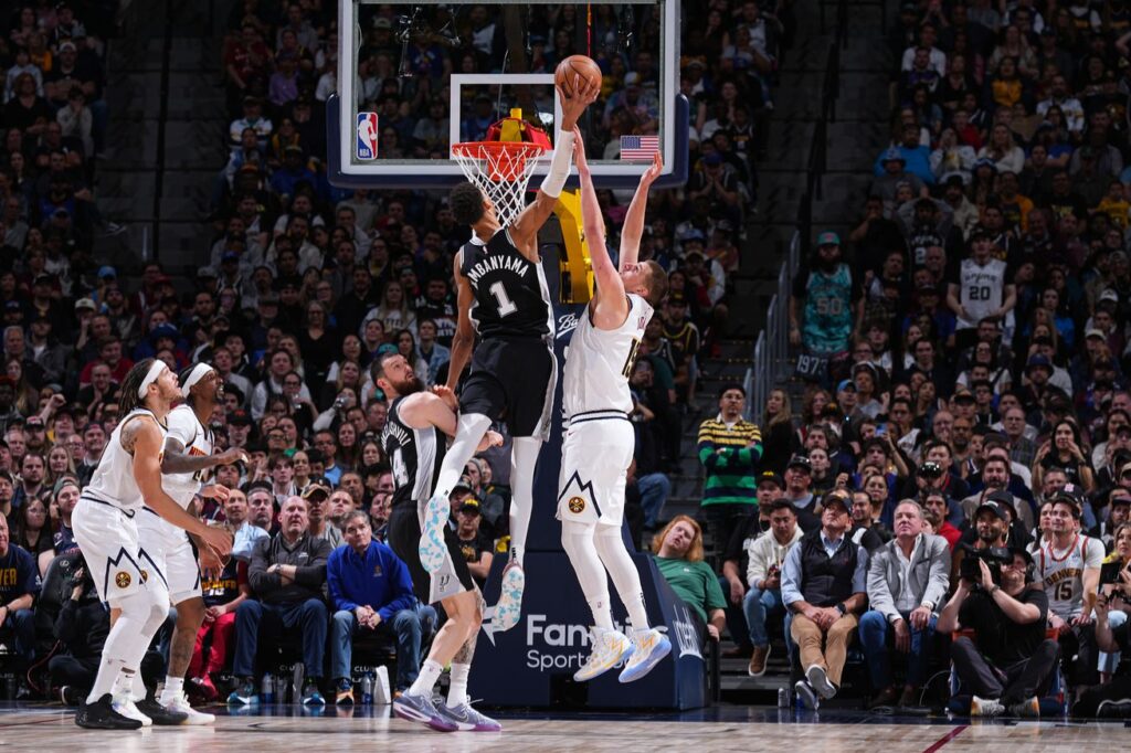 Catch the Spurs at one of their final home games